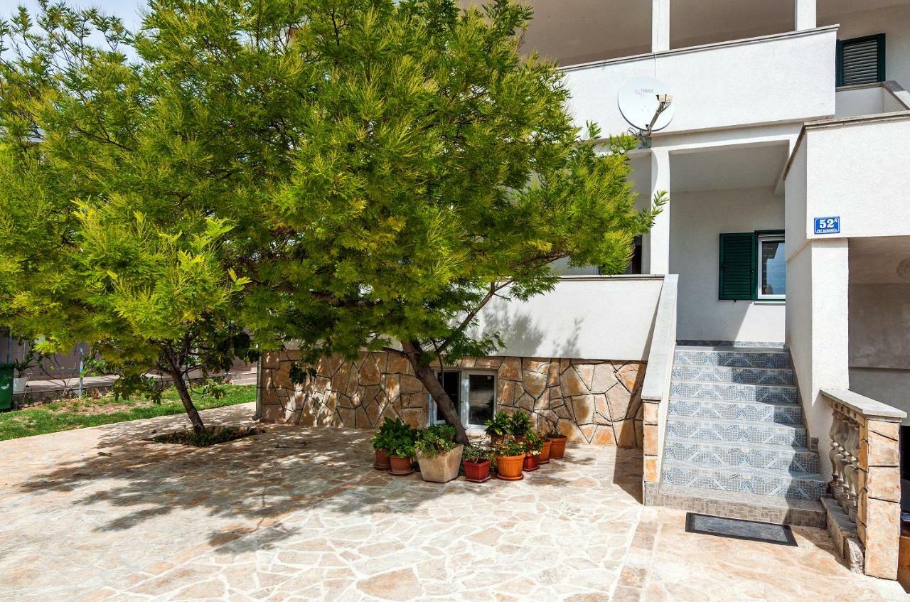 فندق Apartman Iva-Family Holiday 250 M From Pebble Beach سيلين المظهر الخارجي الصورة